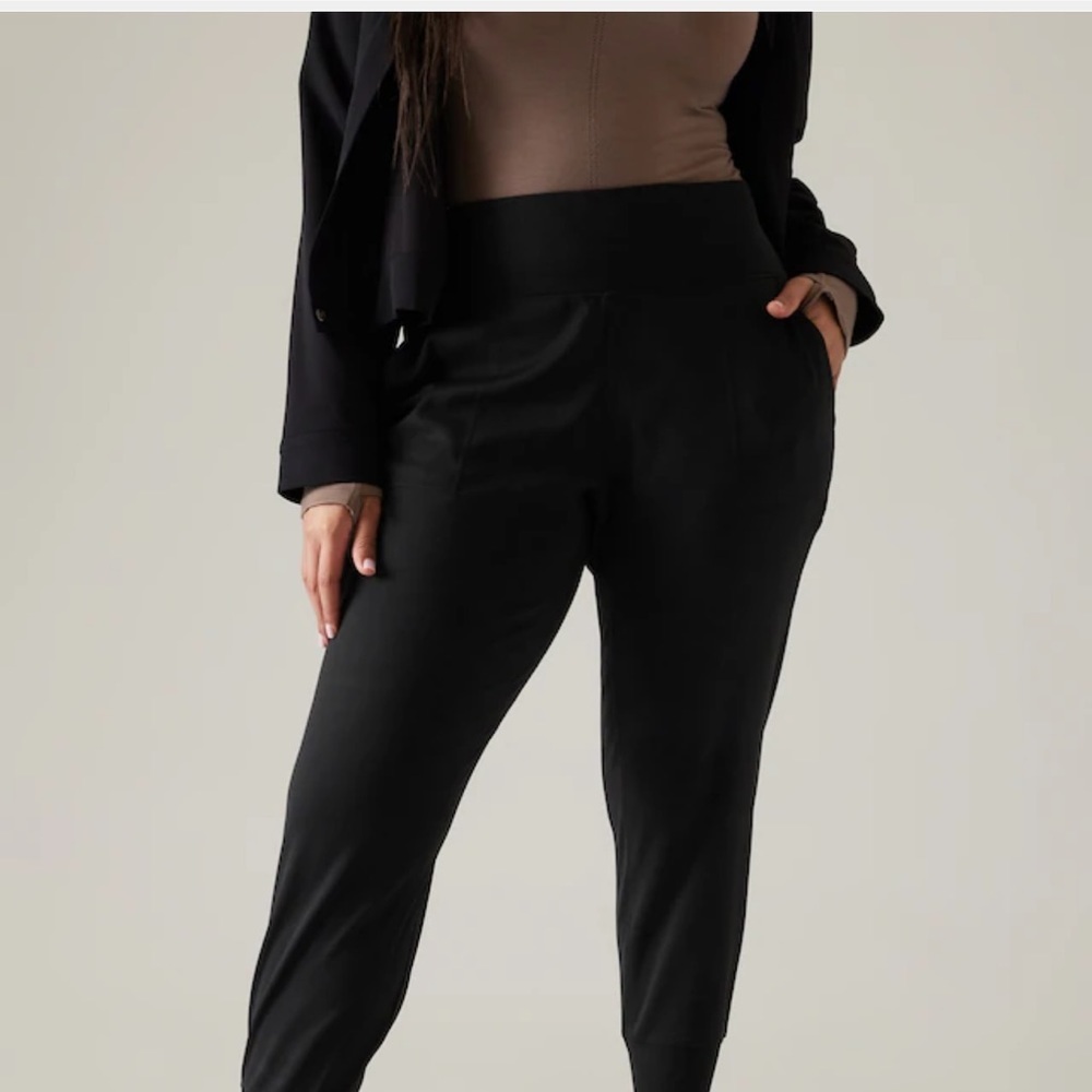 NWT Athleta Venice Jogger - Picture 7 of 8